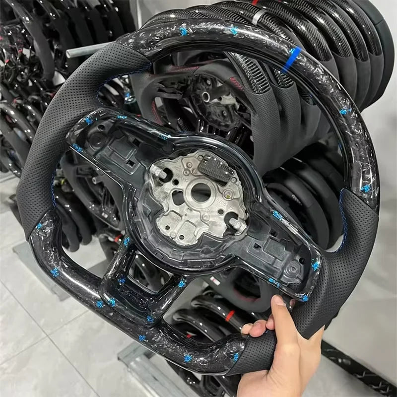 Suitable for Volkswagen Golf 7 MK7 MK7.5 GTI R GTD GTE Passat b8 Tiguan, truly forged carbon fiber steering wheel, blue and red